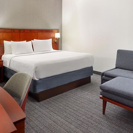 Courtyard By Marriott Atlanta Executive Park/Emory Hotell Eksteriør bilde