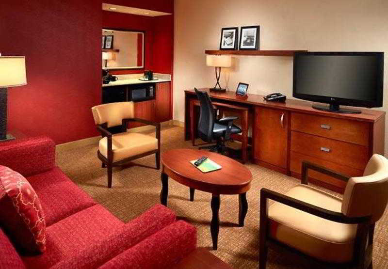 Courtyard By Marriott Atlanta Executive Park/Emory Hotell Rom bilde